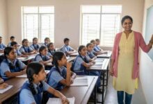 West Bengal Teacher In A Classroom